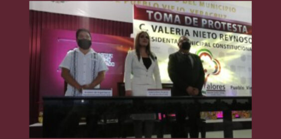Valeria Nieto Reynoso rinde protesta como alcaldesa de Pueblo Viejo, Veracruz